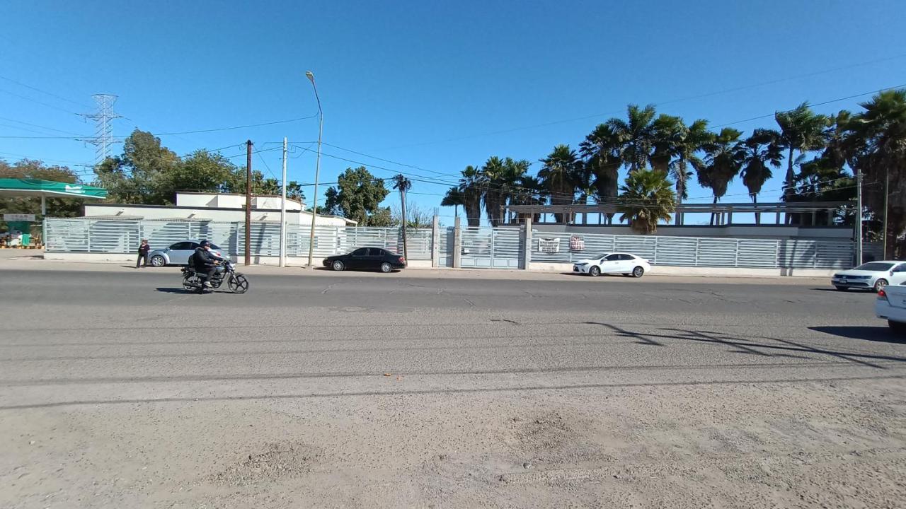 Suites Entrelagos Ciudad Obregón Eksteriør bilde